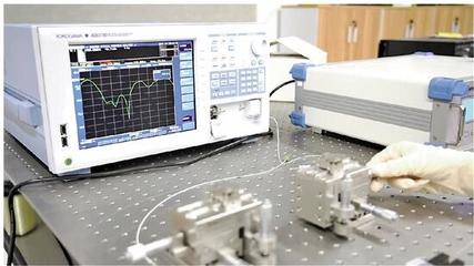 神奇玻璃絲織出高速通信網 光纖成像材料背后的“追光”故事