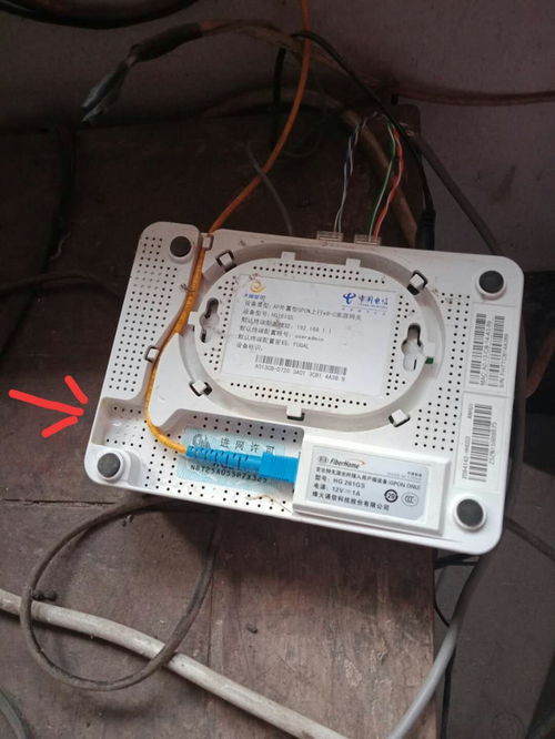 光纖接收機外殼脆弱性分析 輕觸箭頭區(qū)域即致裂損的原因與應(yīng)對